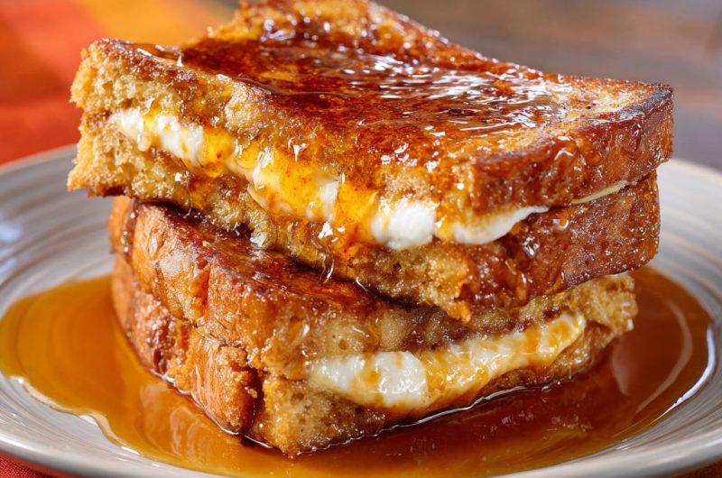 Gefüllter French Toast