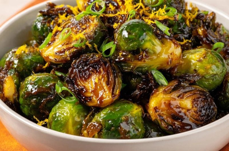 Karamellisierter Rosenkohl mit Zitrus-Kick