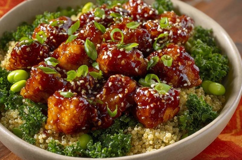 Knuspriger Teriyaki-Tofu-Bowl