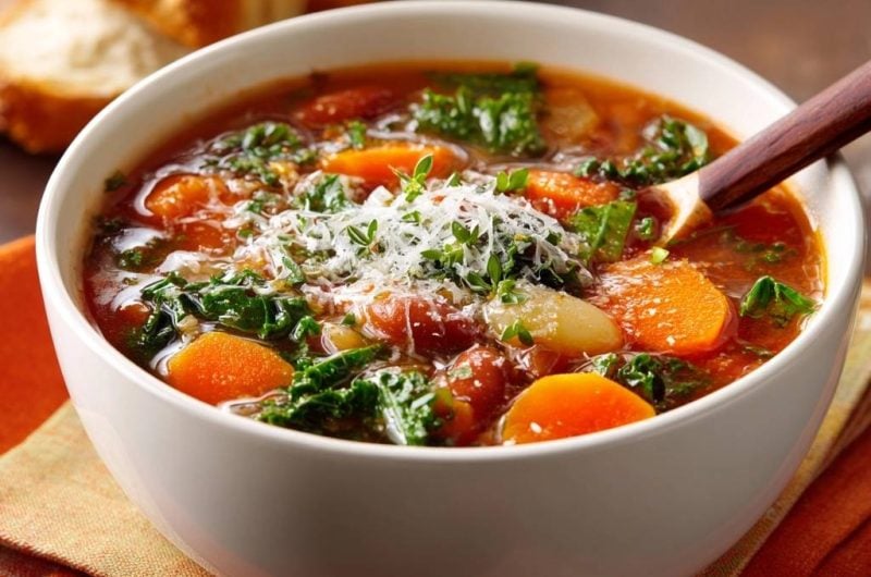 Rustikaler Grünkohl-Bohnen-Eintopf (Nie wieder zäher Grünkohl!)