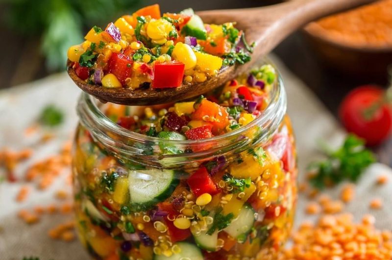 Quinoa-Linsensalat