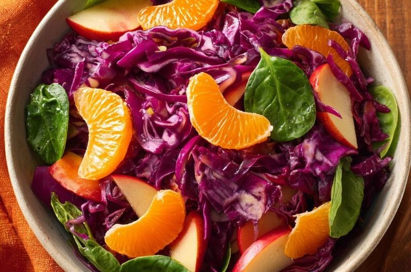Rotkohl-Spinat-Salat