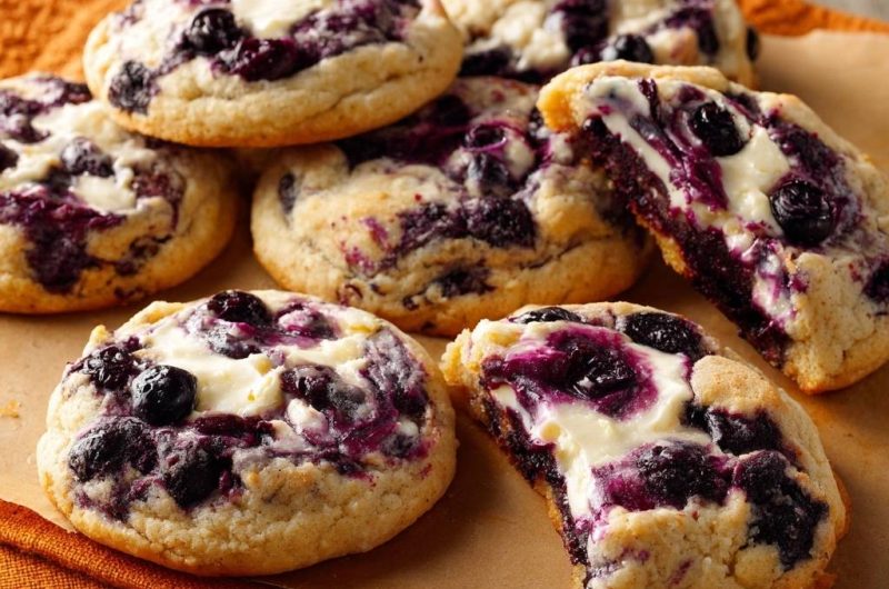 Blaubeer-Cheesecake-Cookies