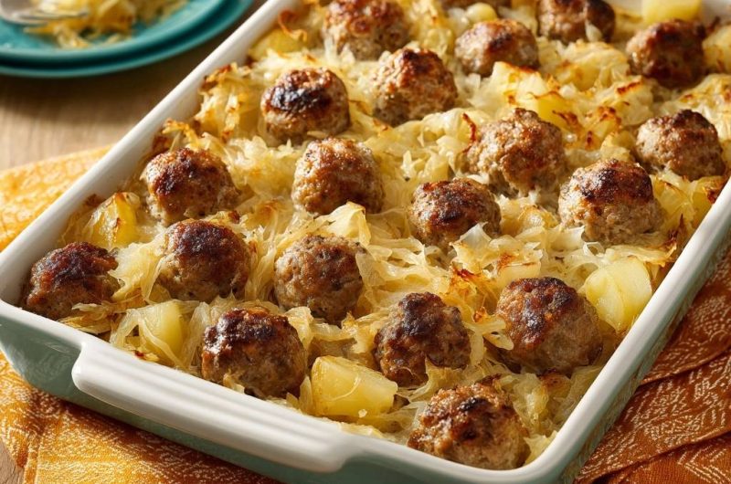 Frikadellen-Sauerkraut-Kartoffel-Auflauf (Keine wässrige Soße mehr)
