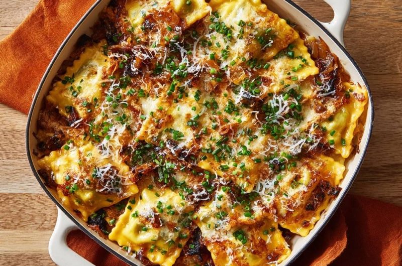 Knusprige Ofen-Ravioli mit Karamellzwiebeln