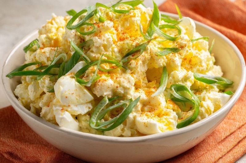 Cremiger Kartoffelsalat mit Ei