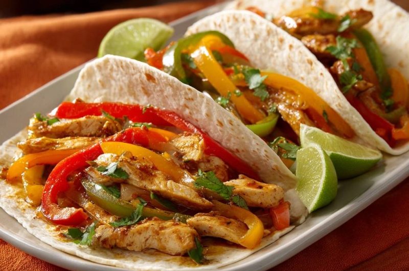 Hähnchen-Fajitas mit Paprika