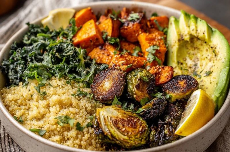 Knusprige Rosenkohl-Süßkartoffel-Bowl