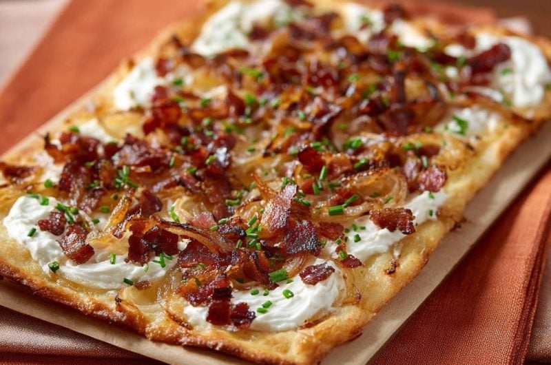 Knusprige Zwiebel-Speck-Tarte