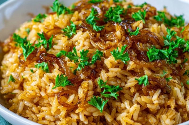 Goldener Zwiebelreis