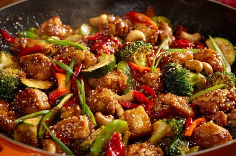 Knuspriges Sesam-Hähnchen mit Cashews