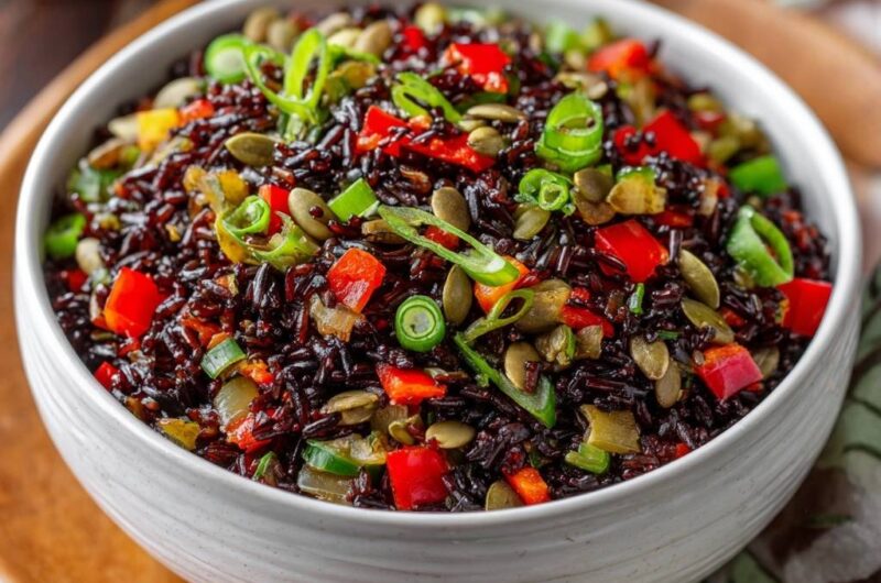 Mediterrane Schwarze Reispfanne